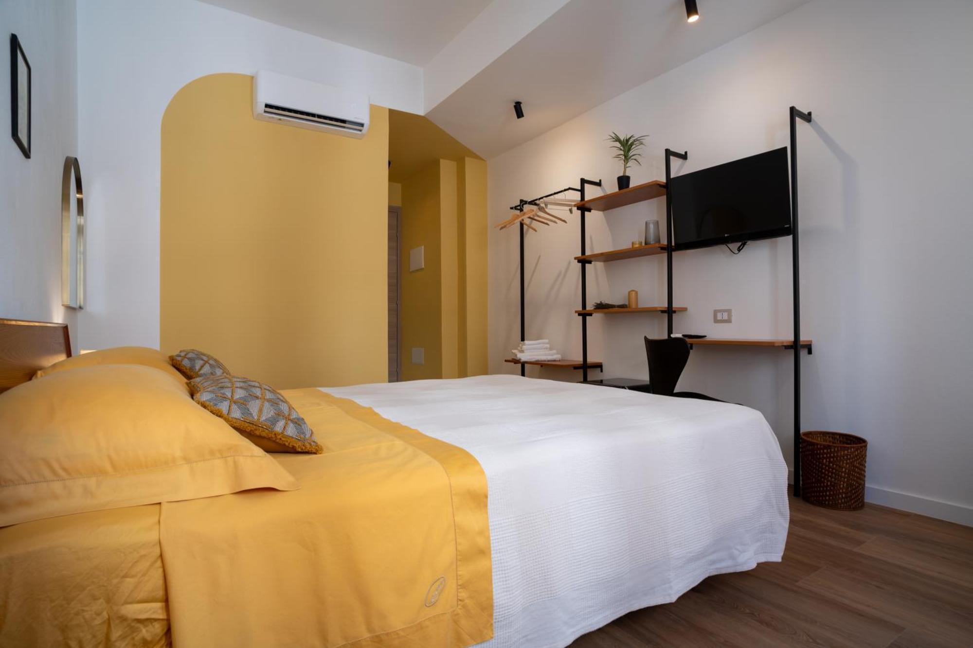 Il Colibri Hotel เชฟาลู ภายนอก รูปภาพ